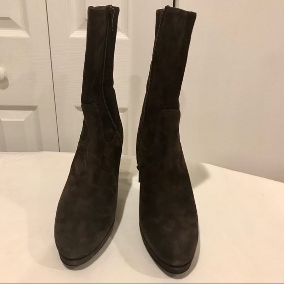 Vintage Priori brown suede pair of zipper boots. EUC. Size 7. - Picture 9 of 11
